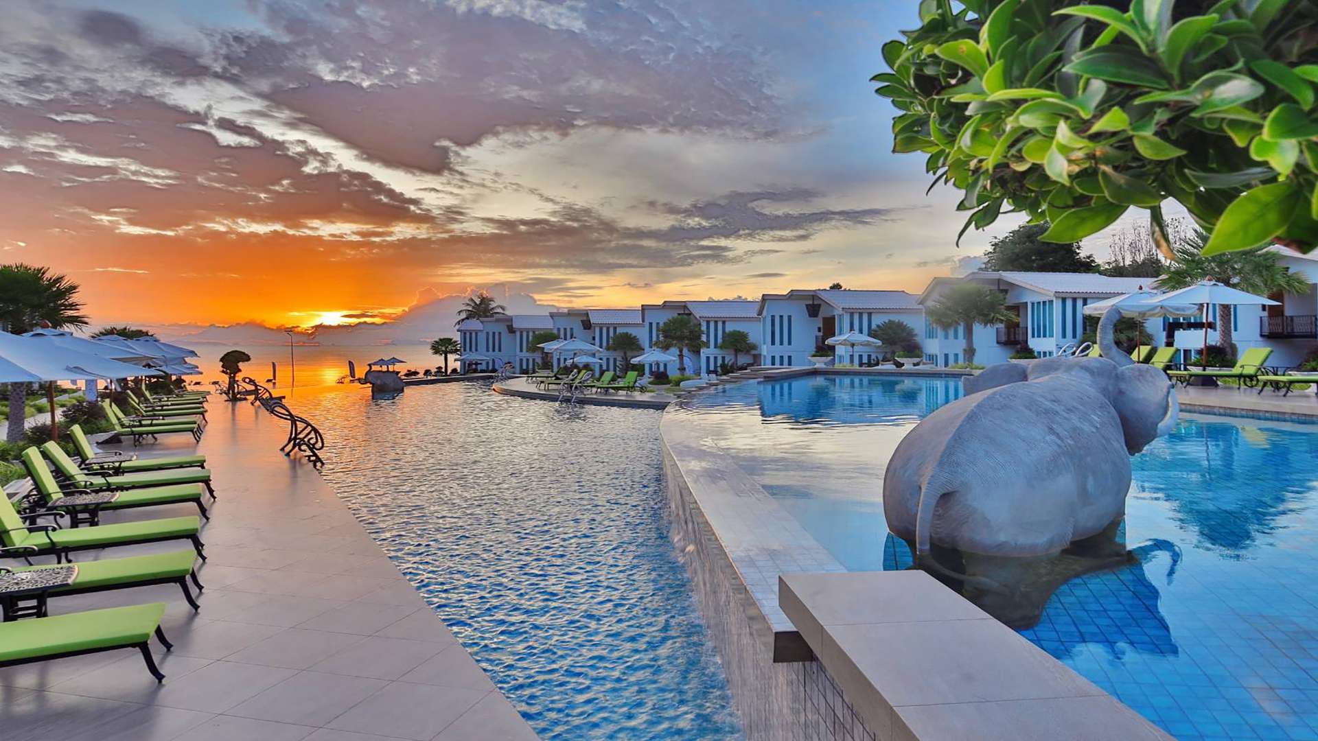 Sunsets and Spa Indulging in Luxury