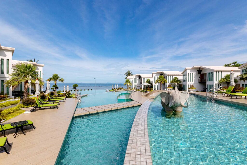 The best holiday experience and total relaxation at Vannee Golden Sands